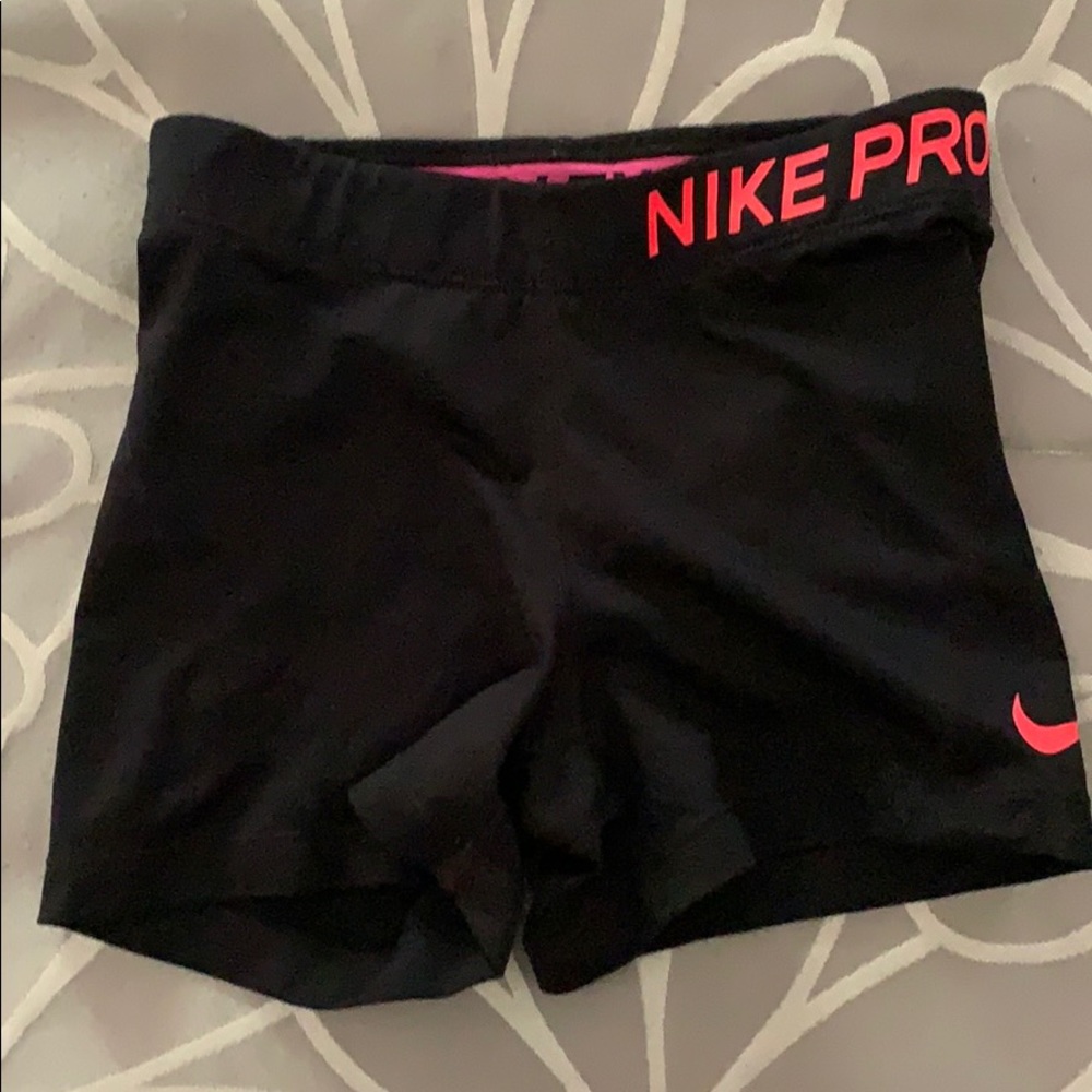pink nike pros